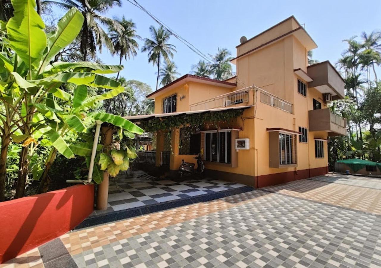 Bapat Niwas Home Stay Ganpatipule Exterior foto